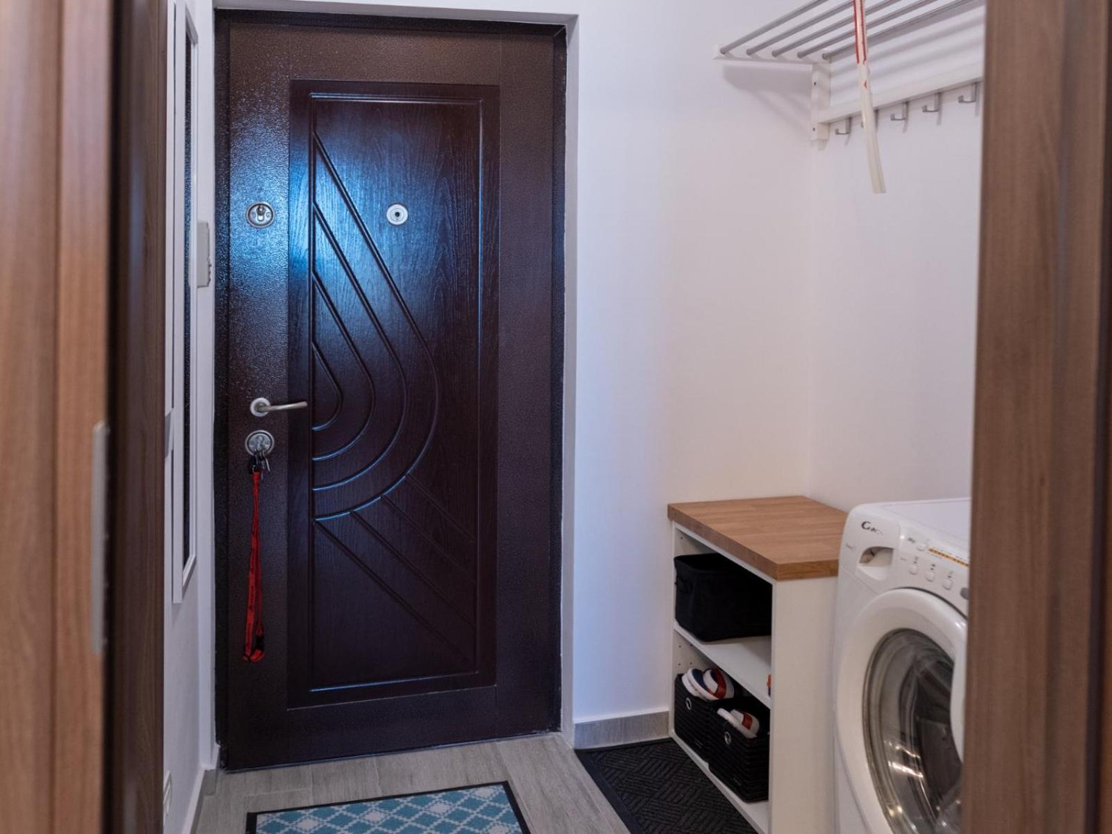 Zara Studio Braşov Extérieur photo